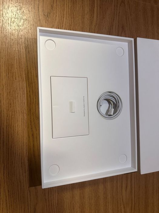 MacBook Air 13-inch