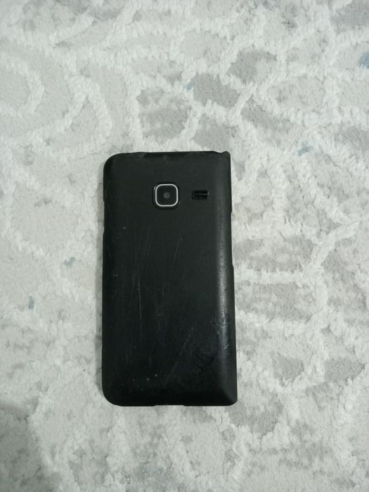 Samsung J1mini,redmi 6a satylady