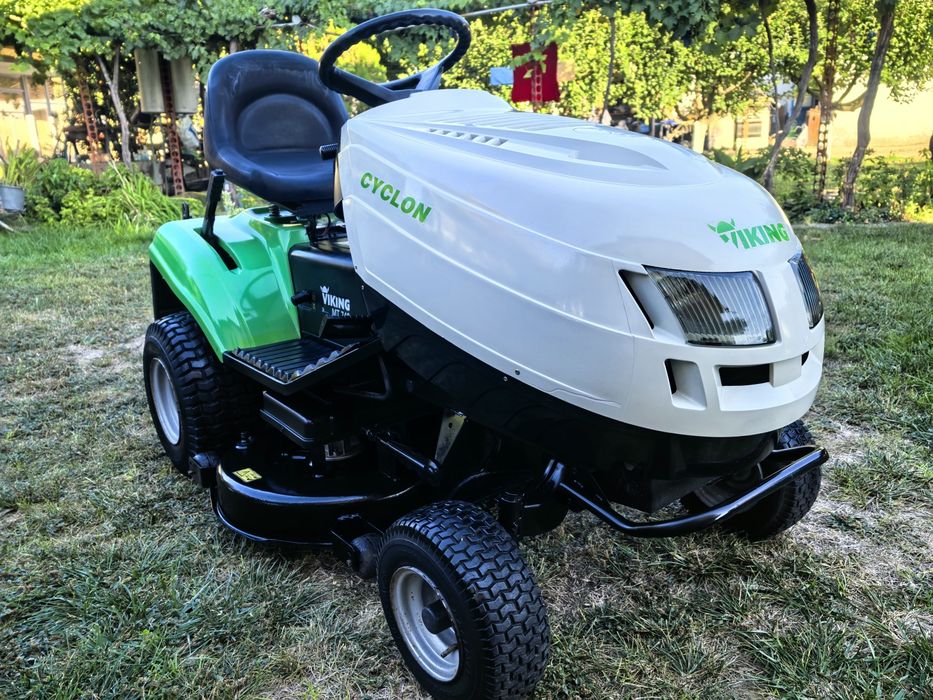 VIKING CYCLON MT 740 Тракторна косачка Трактор 15,5 к.с.