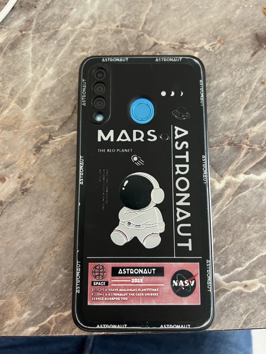 Продам телефон p30 lite