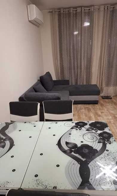 Дава се под наем Двустаен апартамент в Бургас, Меден рудник - зона Б - 55 кв.м за 153 € - Снимка #2