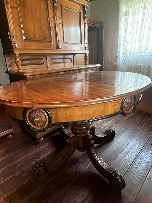 Set mobilier săsesc din lemn masiv - cca. început de secol XX