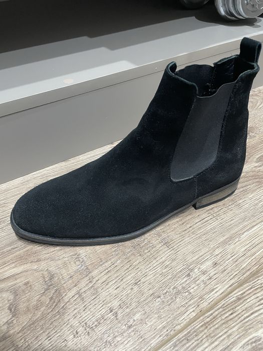 Продам обувь челси