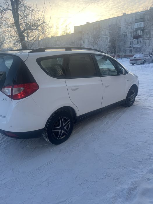 Jac J6 минивен 7 мест