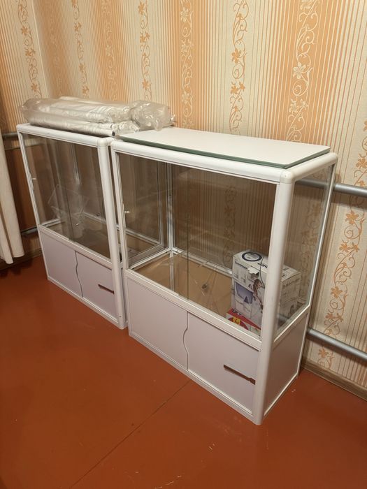 Продам торговые оборудование