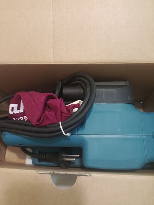 Продам шлифмашинку