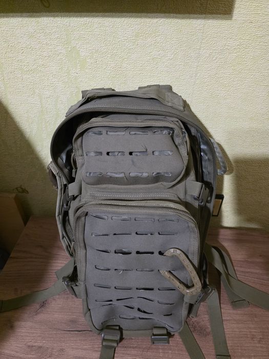 Тактическа раница + Дреболии