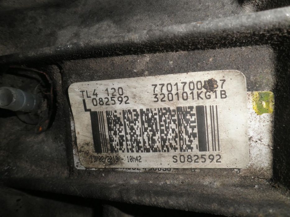 Cutie viteze Nissan Juke 1.5 DCI TL4 120 7701700587 320101KG1B