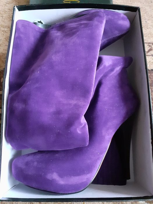 Продаю обувь женская