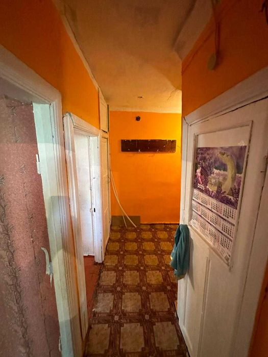 Продам 2 ком квартиру   р-он Жас Оркен
