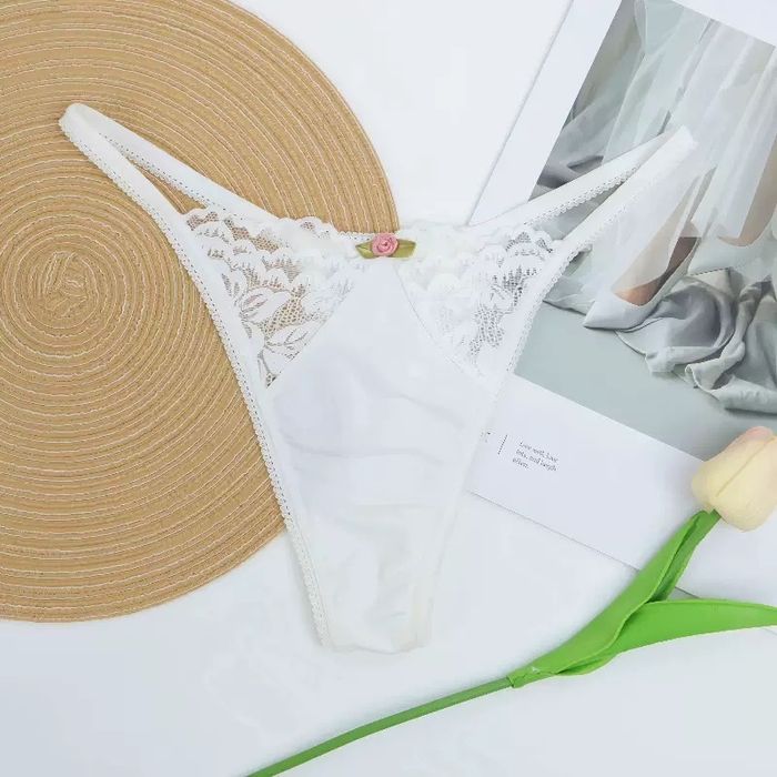 Трусики стринги продам