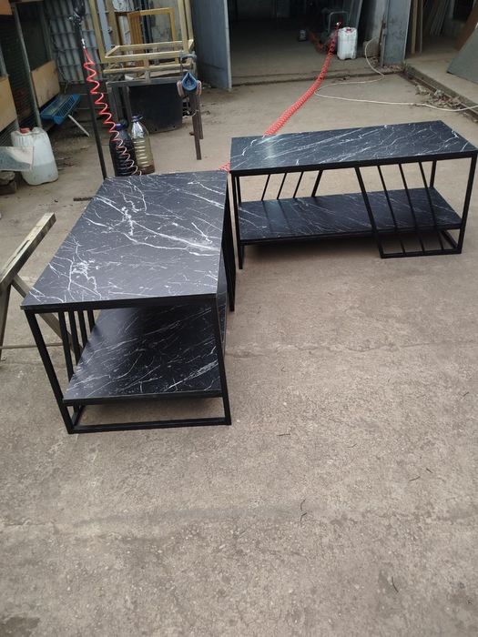 Loft mebel jurnalniy stol