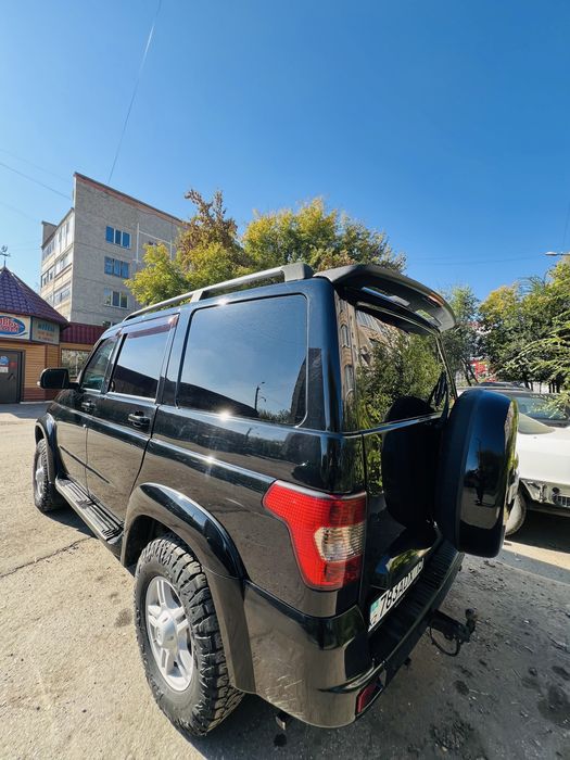 Продам УАЗ ПАТРИОТ 2017 года