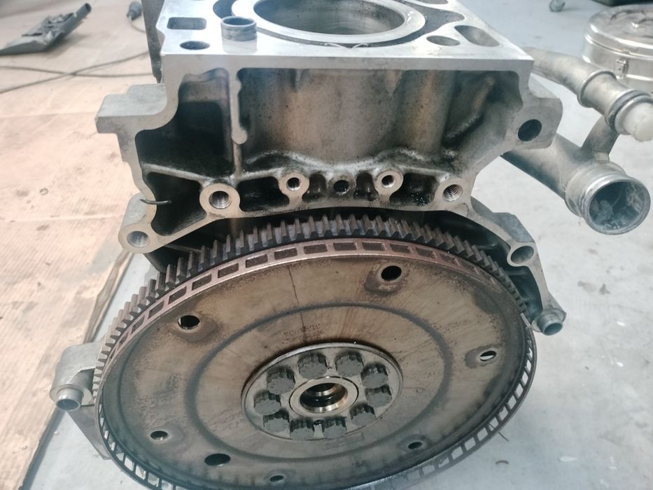 Motor Volvo XC60 2016 220cp