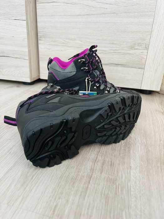 Туристически дамски обувки MOUNTAIN WAREHOUSE