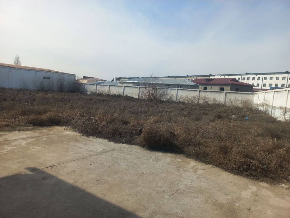 Продается участок 46 соток под строительство  не далеко от иподрома