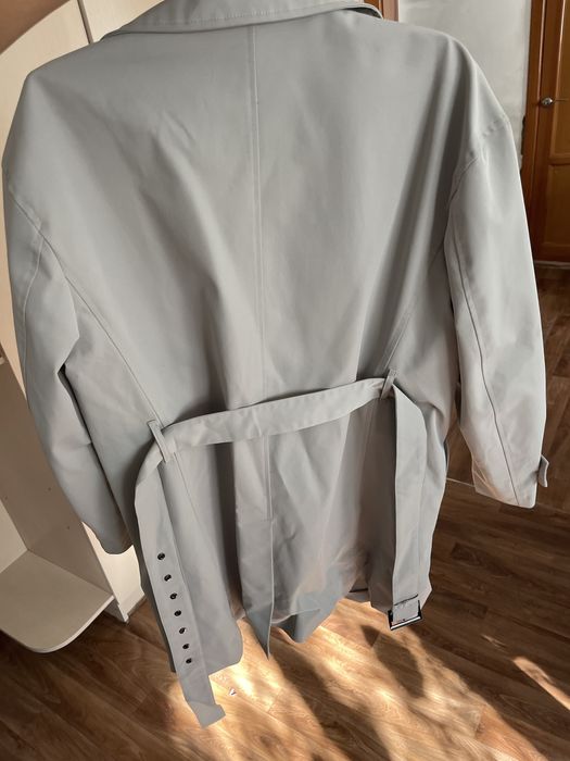 Продам тренч на весну Manifest