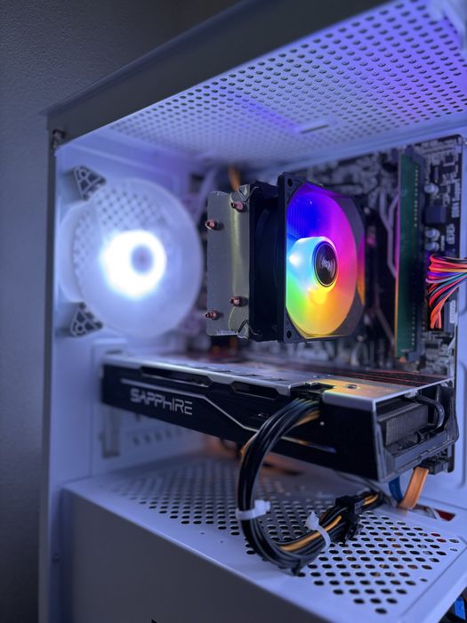 PC mid gaming /RX580 Nitro Sapphire Pulse 8 gb