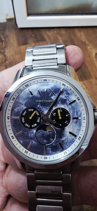 Vand ceas bărbătesc Armani Exchange!
