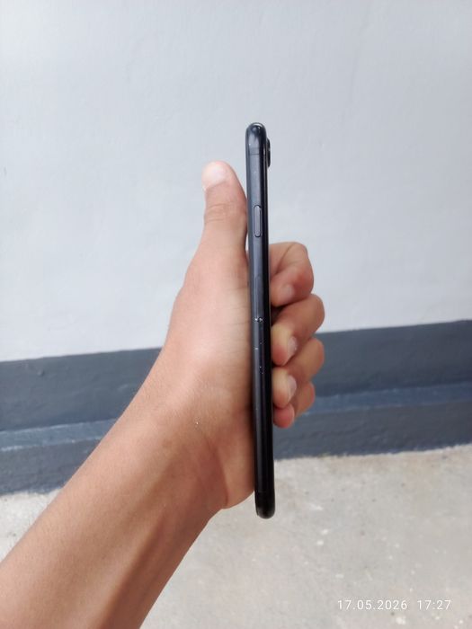 Iphone 7  128gb.