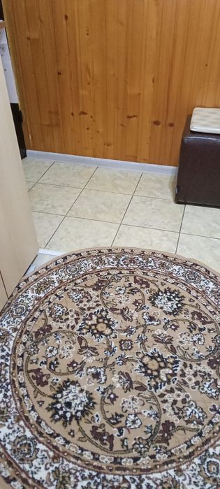 Covor rotund cu modele