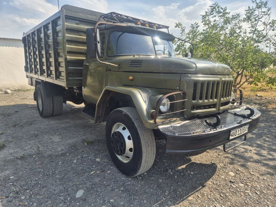Zil 131 sotiladi