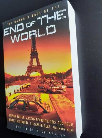 Carte de colecție: The Mammoth Book of the End of the World  (ex. nou)