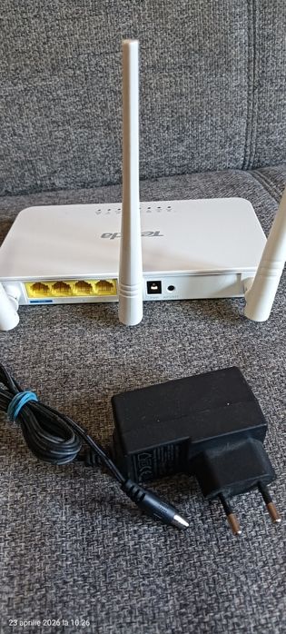 Router wireless Tenda F3