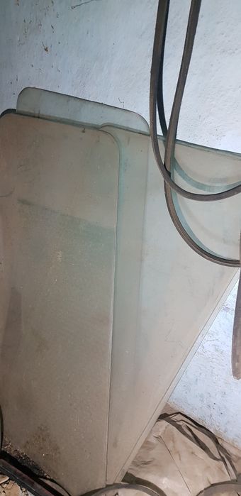 Poarta usa dubla metalica 208x148 + fereastra cu gratii 206x150