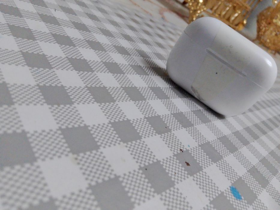 Продается Airpods pro