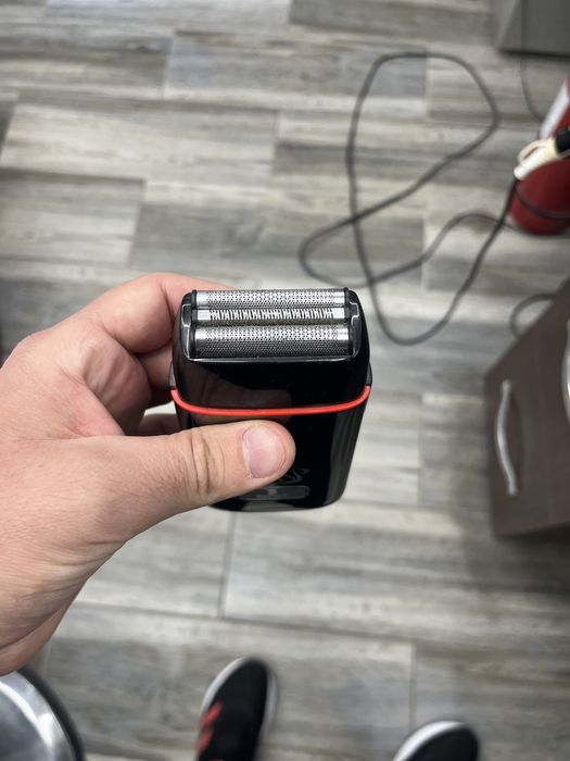 Vand trimer si shaver