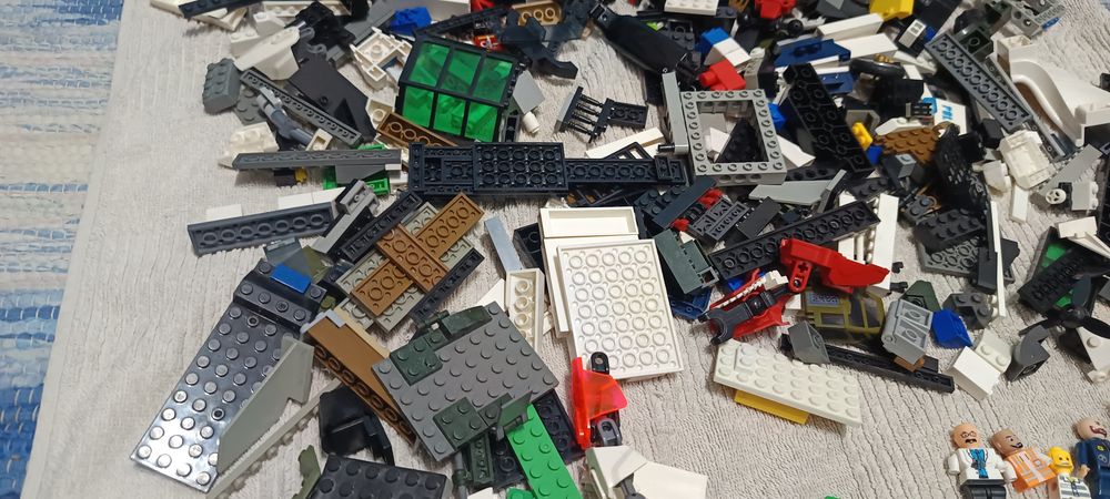 Lot mixt piese construcție (Compatibile LEGO) – 2.1 kg
