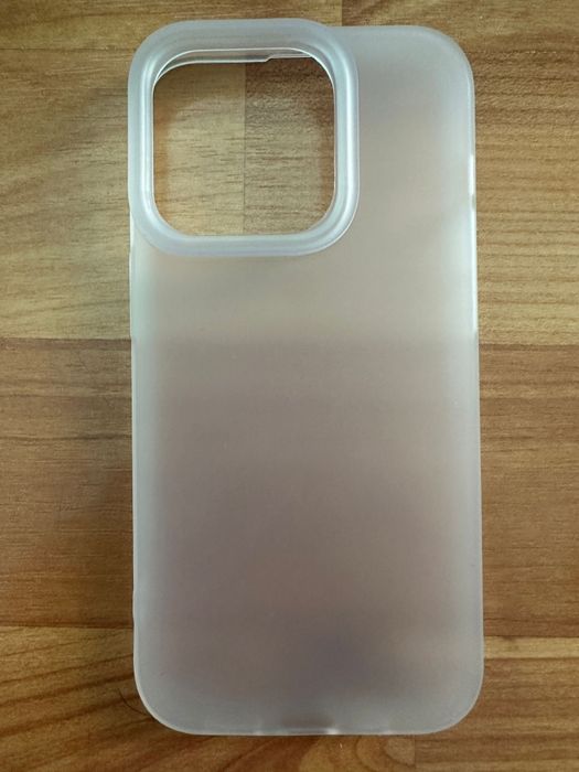 4 Huse iPhone 14 Pro