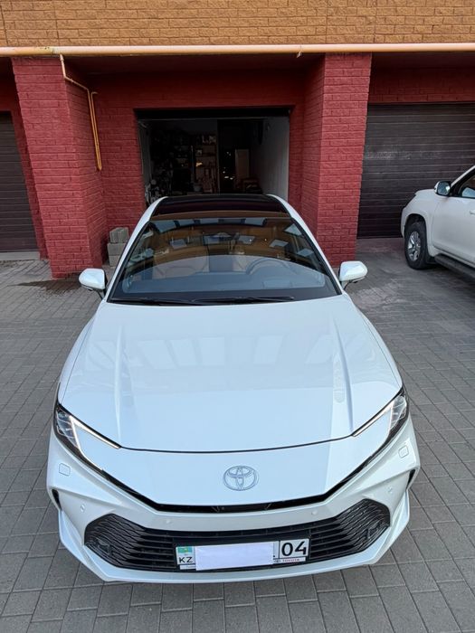 Toyota camry hybrid