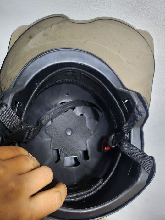 Продаётся шлем (каска) для великов или скутеров