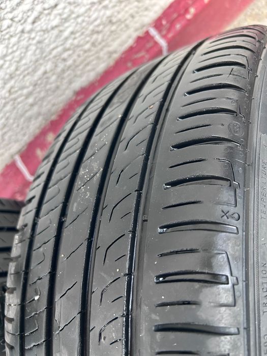 Jante aliaj PLATIN R18 5x108 ET45 cu anvelope vară 225/40 R18 Barum