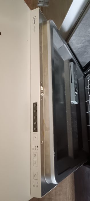 Посудомойка  Midea