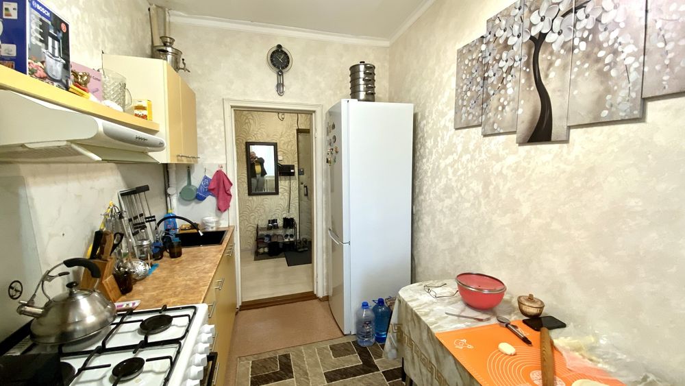 Продам 2 х комнатную квартиру