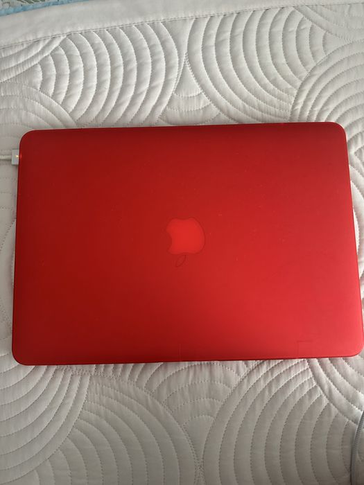 Продам Macbook Pro 2015