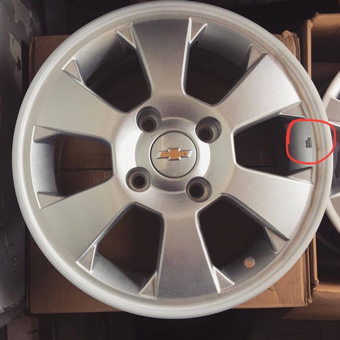 Gentra diska 15R  Rassrochka