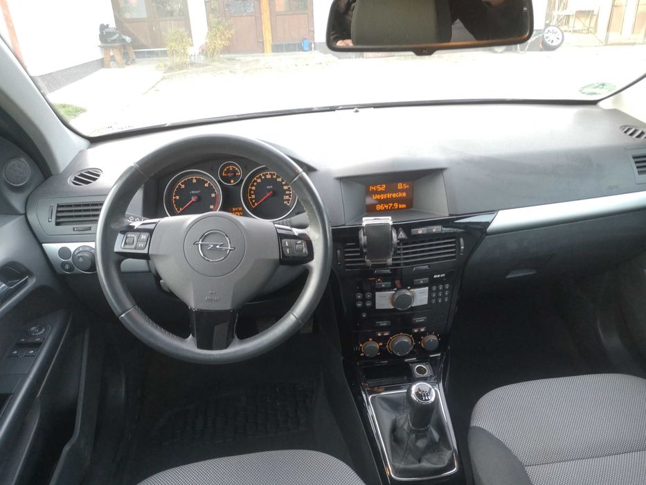 Opel Astra H 1.9 CDTI  2010 combi