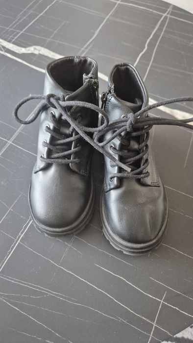 Детски боти Zara