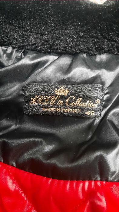 Куртка женская/ чёрная-красная