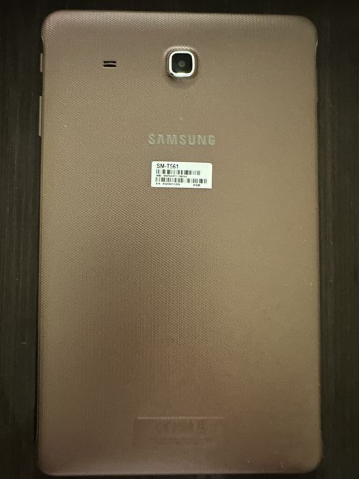 Продается Поаншет Samsung Galaxy Tab E SM - T 561