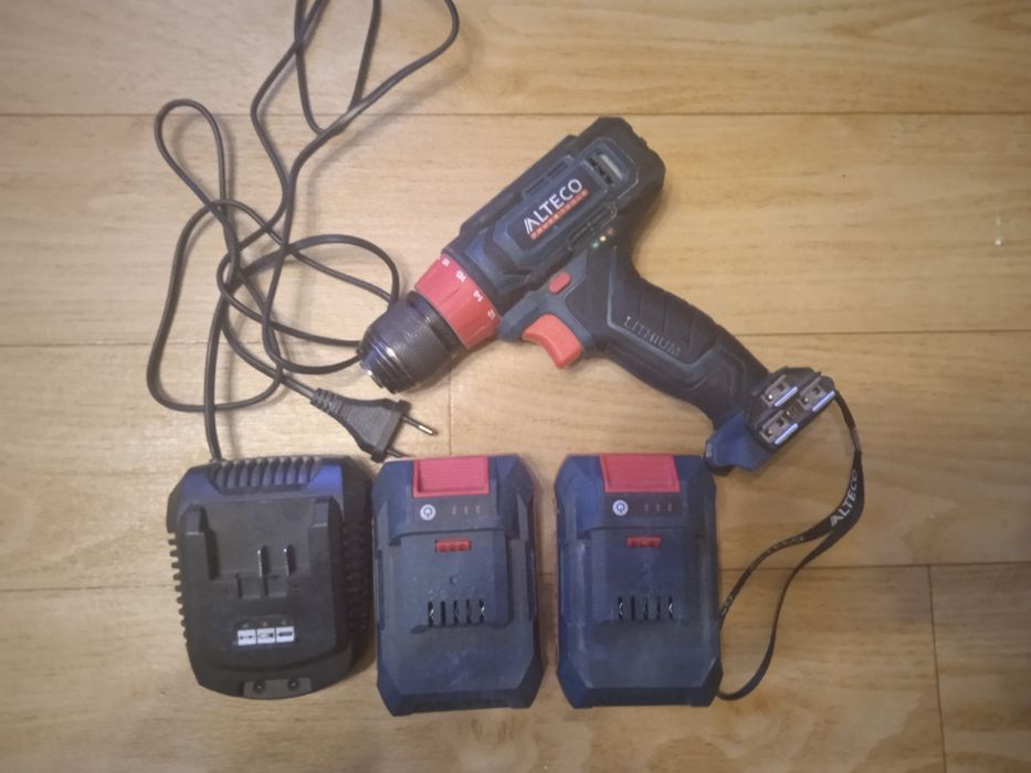 Шуруповерт шуруповерт