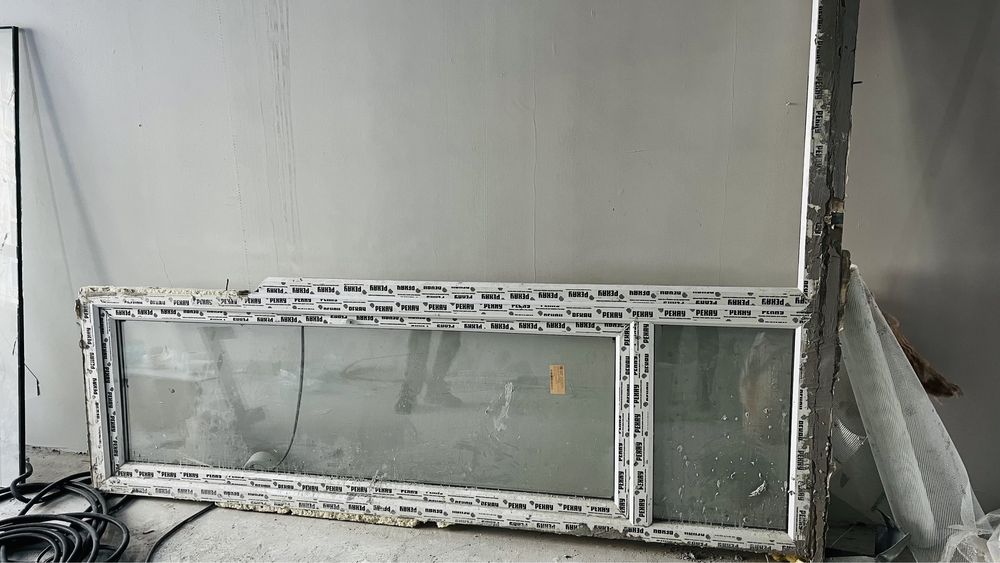 пластик есик, пластиковая дверь 80х2,70