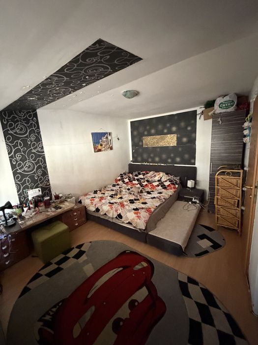 Vand Apartament 3 camere 82m2 utilat si mobilat