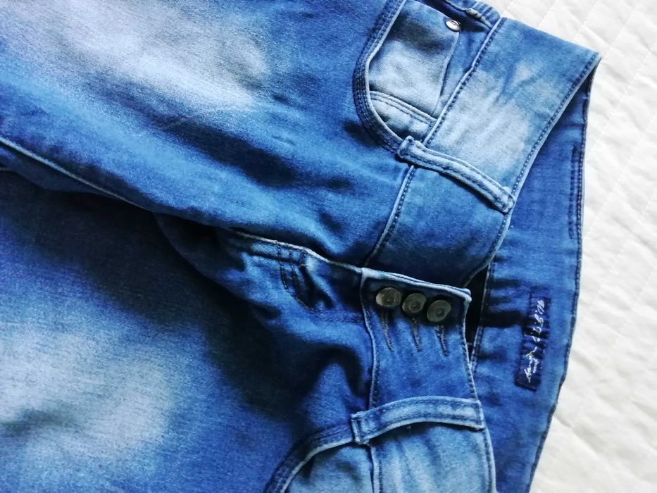 Лот дамски дрехи