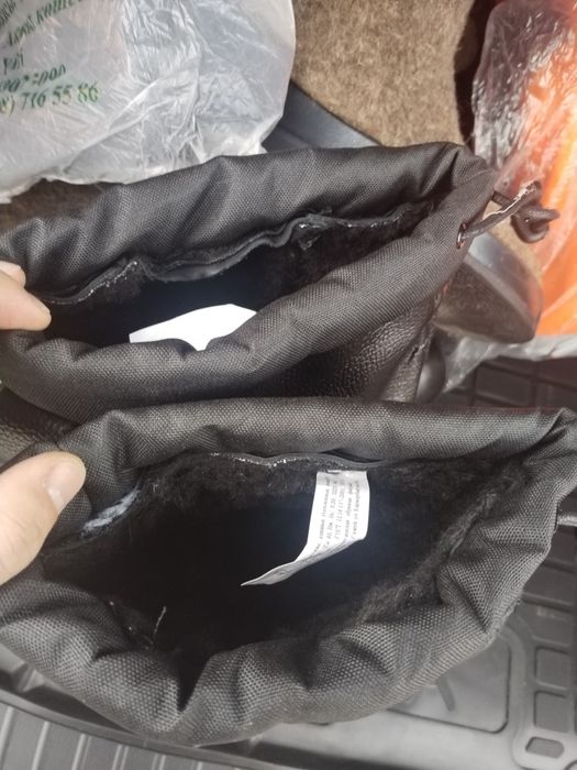 Продам новые утеплённые сапоги