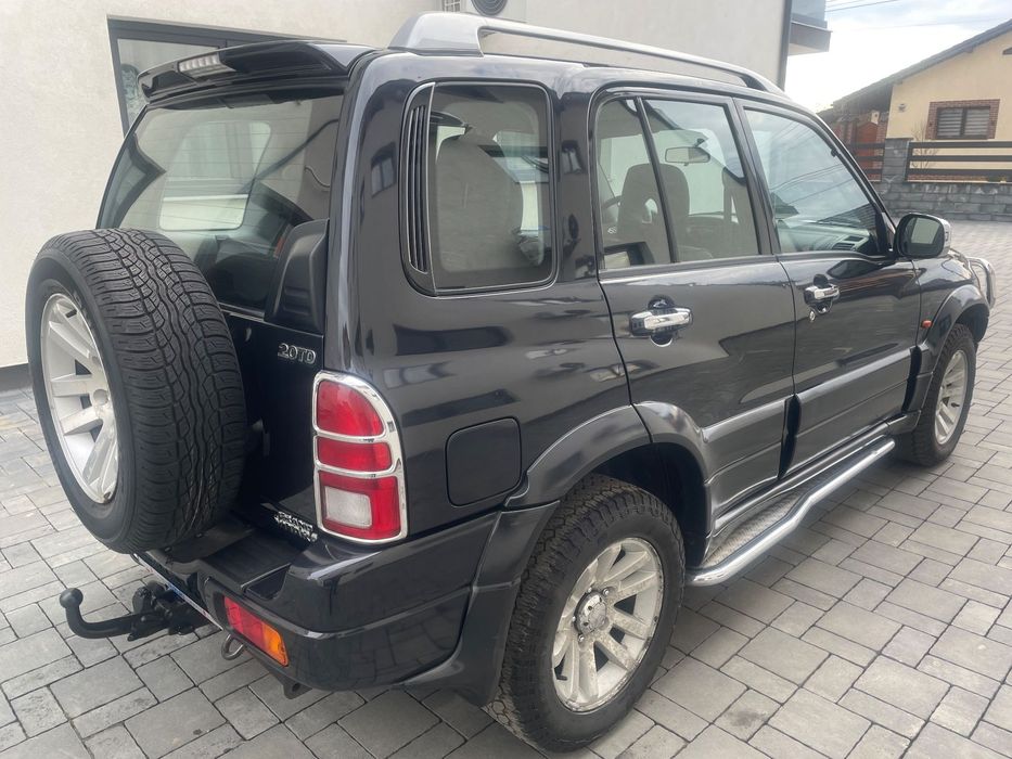 Suzuki Grand Vitara Suzuki Grand Vitara